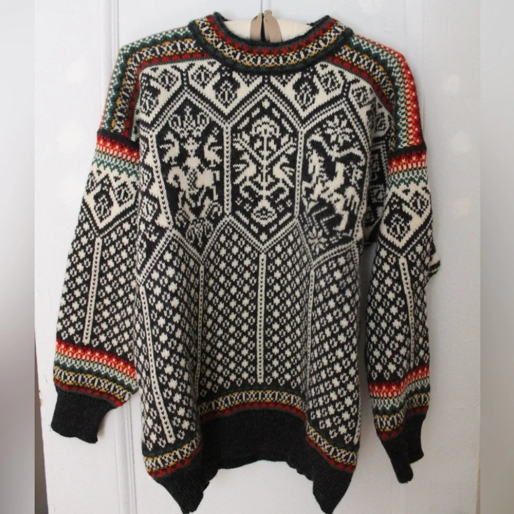 Vintage Dale of Norway 1994 Lillehammer Winter Olympics Wool Sweater - Picture 3 of 8